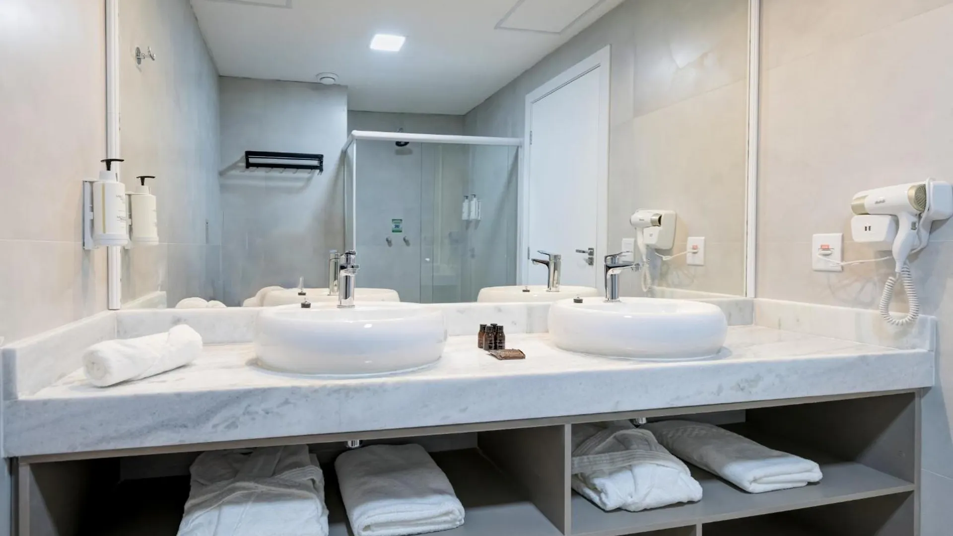 Hotel Gran Paradiso Resort Campos Do Jordao By Ventura